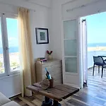 Utopoia Oia